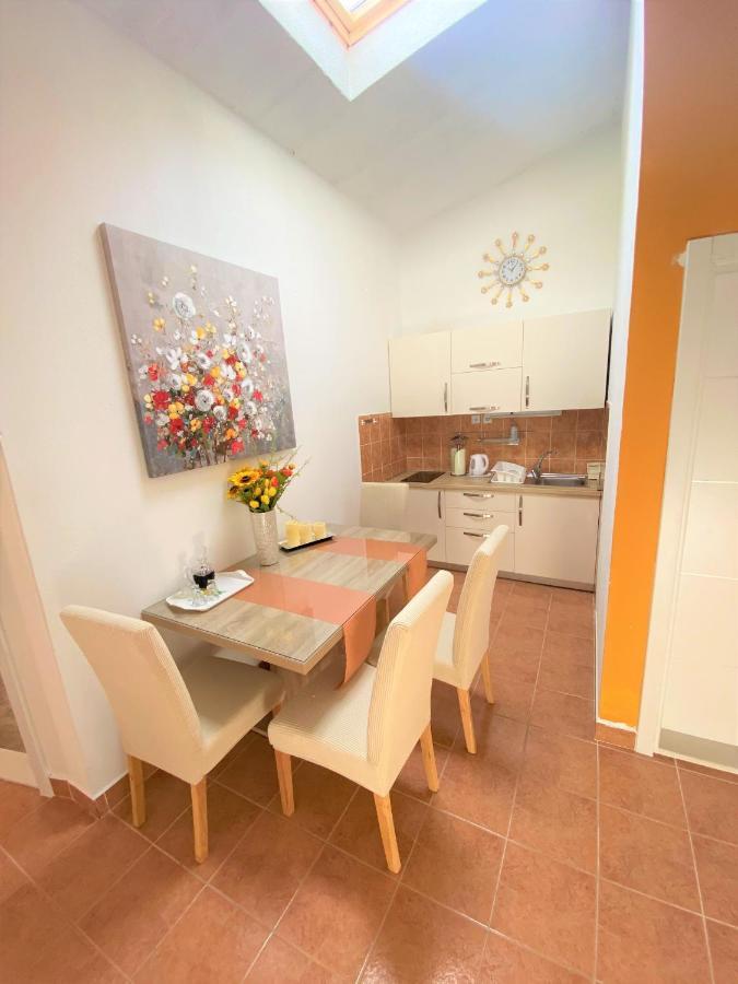 Apartment Beach Makarska Buitenkant foto